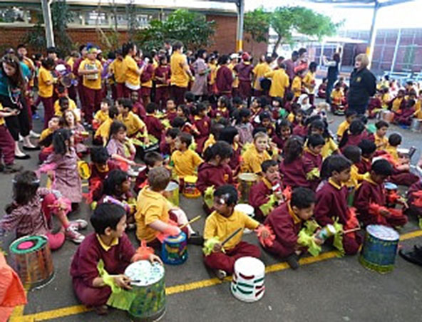 Melbourne Drummer Keeping the Beat